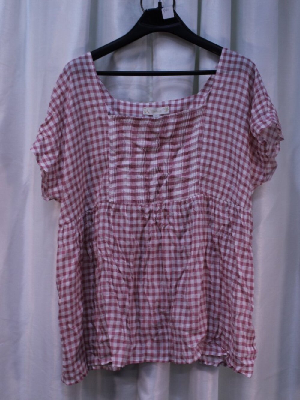 Chic Pink Gingham Blouse